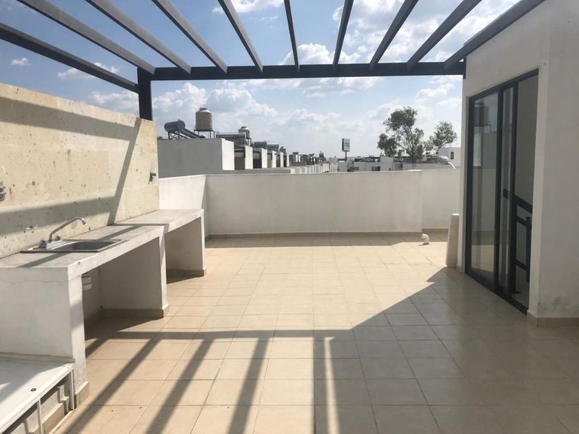 renta Casa en Complejo La Cima, León (EB-GL8811r)