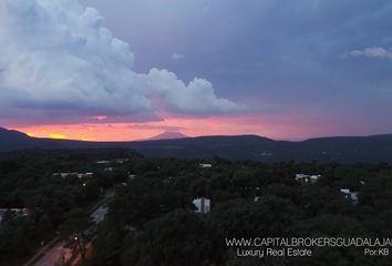 Lote de Terreno en  Avenida Paseo Del Palomar, El Palomar, Tlajomulco De Zúñiga, Jalisco, 45643, Mex