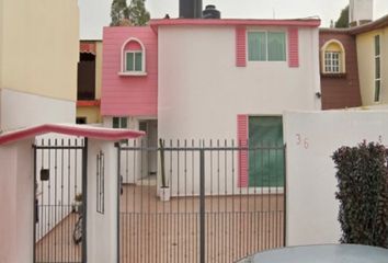 Casa en  Calle Santiago Tianguistenco, Fraccionamiento Lomas De Atizapán, Atizapán De Zaragoza, México, 52977, Mex