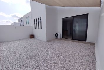 Casa en condominio en  El Pueblito, Corregidora, Querétaro, Mex
