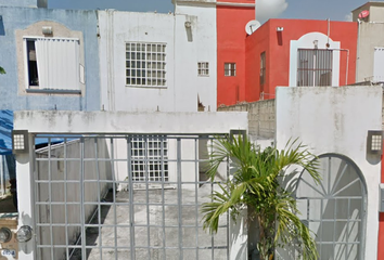 Casa en  Calle Misión De Santa Fe, Fraccionamiento Misión Del Carmen, Solidaridad, Quintana Roo, 77714, Mex