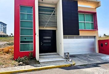 Casa en  Unidad Hab Rincón Del Conchal, Alvarado, Veracruz De Ignacio De La Llave, Mex