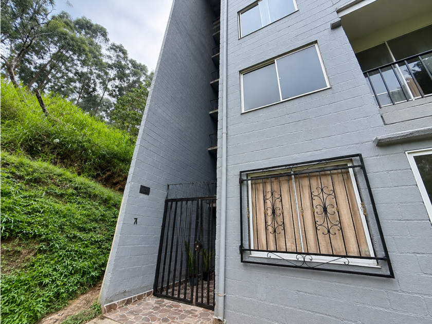 Apartamento en arriendo Calle 38b, Pablo Escobar, Comuna 9 - Buenos Aires, Perímetro Urbano Medellín, Medellín, Valle De Aburrá, Antioquia, Rap Del Agua Y La Montaña, 050016, Colom