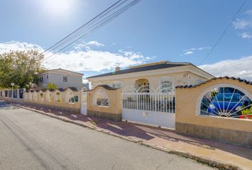 Villa en  Distrito 1 - Centro - El Chaparral, Torrevieja