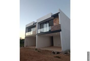 Casa en  Pueblo Cholul, Mérida, Yucatán