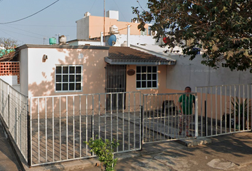 Casa en  Carretera José Cardel-veracruz, Granjas De Río Medio, Veracruz, Veracruz De Ignacio De La Llave, 91808, Mex