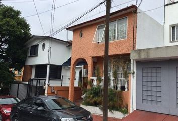 Casa en  Calle Cerro Dorado 2-54, Vlle Dorado, Fracc Lomas De Valle Dorado, Tlalnepantla De Baz, México, 54023, Mex