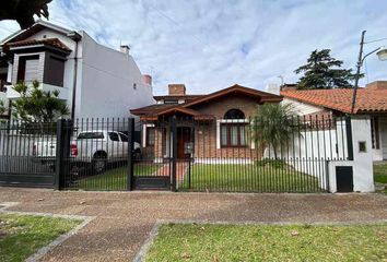 Casa en  Bernal, Partido De Quilmes