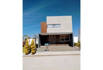 Casa en  La Perla, Aguascalientes