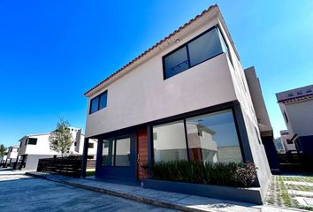 Casa en condominio en  Carretera Ocoyoacac-san Mateo Atarasquillo, San José El Llanito, Lerma, México, 52005, Mex
