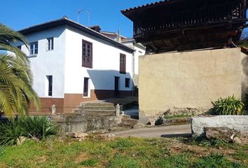 Chalet en  Pravia, Asturias