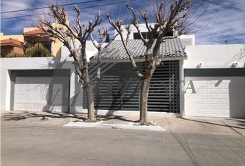 Casa en  Vicente Guerrero, Juárez, Chihuahua