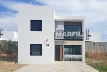 Casa en  Calle Volcán De Colima, La Frontera, Villa De Álvarez, Colima, 28975, Mex