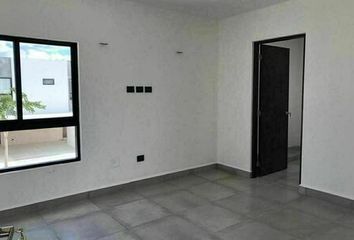 Casa en fraccionamiento en  Calle 21 97-101, Cholul, Mérida, Yucatán, 97305, Mex