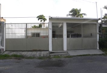 Casa en  Tortilleria Quetzalcóatl, Avenida Araucarias, Las Amapolas, Veracruz, Veracruz De Ignacio De La Llave, 91775, Mex