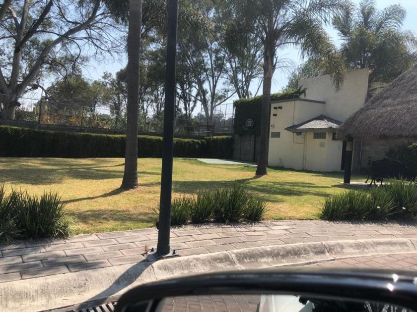 venta Casa en Santa Cruz Buenavista, Puebla, Municipio de Puebla (MX21JW7924) icasas.mx