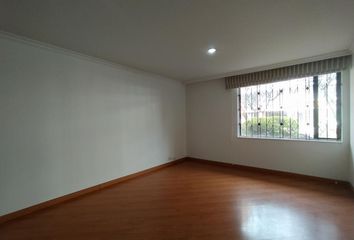 Apartamento en  Carrera 9b 117 74, Santa Barbara Central, Bogotá, Distrito Capital, Col