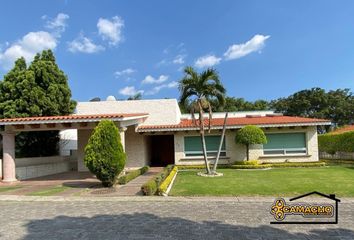 Casa en  Calle Oaxtepec 3-55, Fraccionamiento Lomas De Cocoyoc, Atlatlahucan, Morelos, 62847, Mex