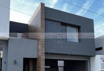 Casa en  Rosendo Salazar S 106, Rodolfo Gzamadero, Santiago, Nuevo León, 67300, Mex