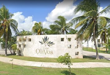 Casa en fraccionamiento en  Los Olivos, Playa Del Carmen, Quintana Roo, México