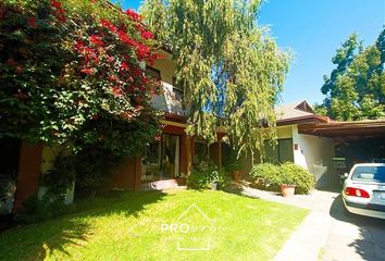 Casa en  La Reina, Provincia De Santiago