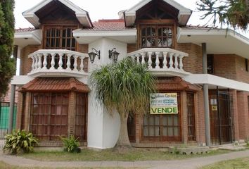 Casa en  Florencio Varela, Partido De Florencio Varela