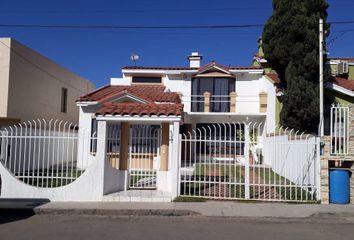 Casa en  Valle Dorado, Ensenada