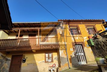 Casa en  Oviedo, Asturias