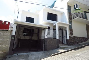 Casa en  Lomas Del Paraíso, Xalapa