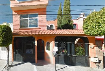 Casa en  Calle Santa Elena 702-722, Fracc Santa Mónica 2da Secc, Querétaro, 76138, Mex