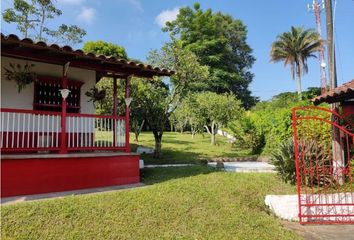 Lote de Terreno en  La Tebaida, Quindío