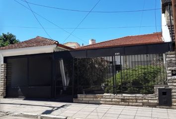 Casa en  Bernal, Partido De Quilmes