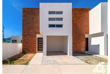 Casa en  Nuevo Espíritu Santo, San Juan Del Río, Querétaro