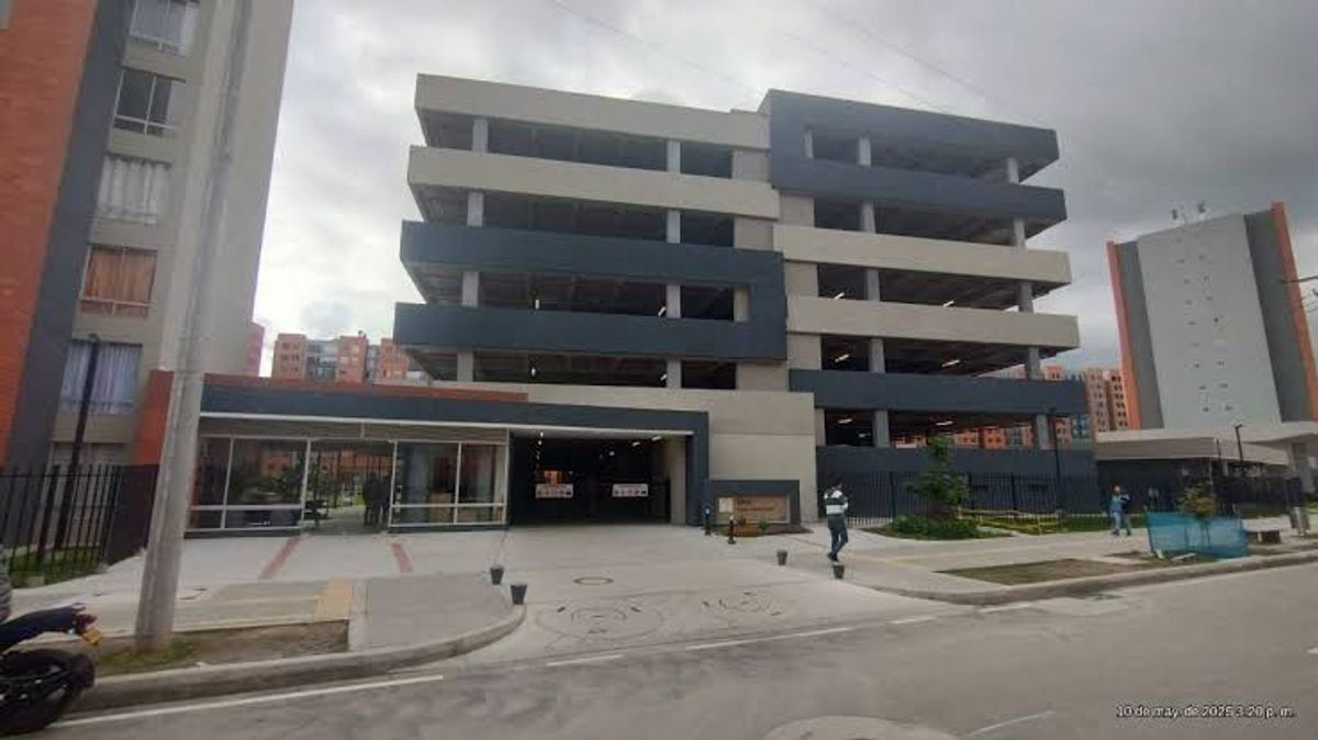Apartamento en arriendo San Pedro (Madrid) en San Pedro