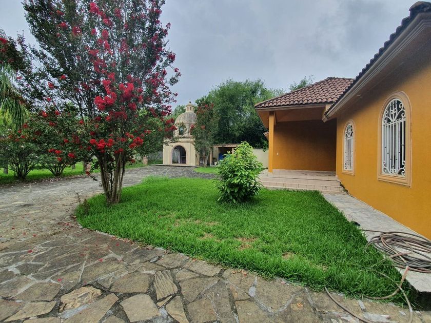 venta Casa en Bosque Residencial, Santiago, Nuevo León (EBKL7062s