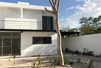 Casa en fraccionamiento en  Calle 14, Benito Juárez Nte, Mérida, Yucatán, 97119, Mex
