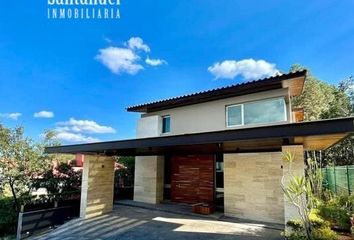 Casa en  Paseo Altozano, Fraccionamiento Montaña Monarca I, Morelia, Michoacán De Ocampo, 58350, Mex