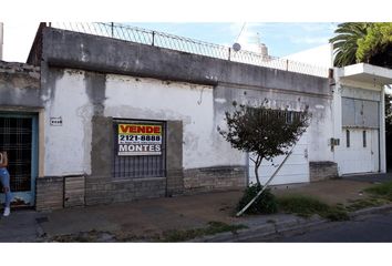 Casa en  Isidro Casanova, La Matanza