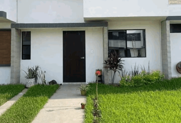 Casa en condominio en  Camino A Mata Cocuite, Fracc Hacienda La Parroquia, Veracruz, Veracruz De Ignacio De La Llave, 91725, Mex