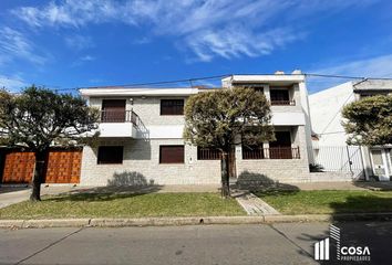 Casa en  La Tablada, Rosario