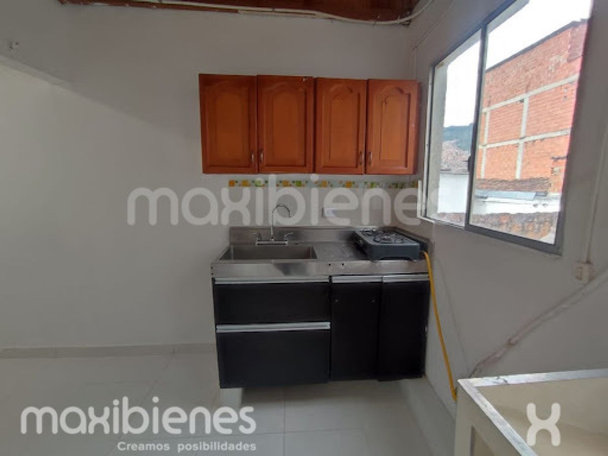 Apartamento en arriendo Altos del Poblado (Suroriente) en Altos Del Poblado