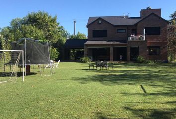 Casa en  Fisherton, Rosario