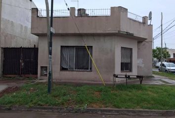 Casa en  Jose Leon Suarez, Partido De General San Martín