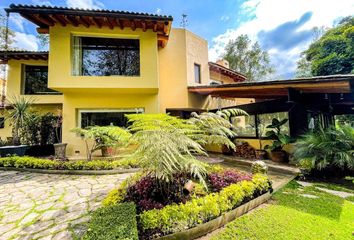 Casa en  Avándaro, Valle De Bravo