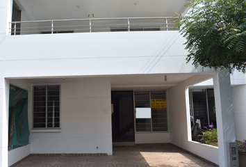 Casa en  Avenida Del Rio N° 25 N 90, Local 18, Cúcuta, Norte De Santander, Colombia