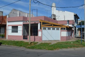 Casa en  Lomas Del Mirador, La Matanza
