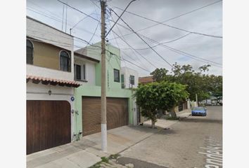 Casa en  León Moderno, León