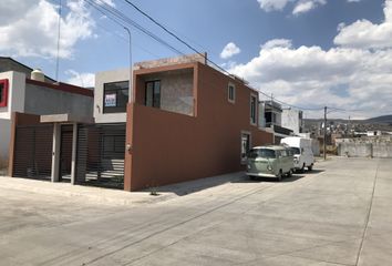 Casa en fraccionamiento en  Avenida Francisco I. Madero Poniente 5041, Fracc Víctor Manuel Tinoco Rubí, Morelia, Michoacán De Ocampo, 58188, Mex