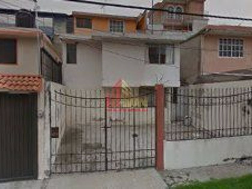 venta Casa en Parque Residencial Coacalco, Coacalco de Berriozábal  (EB-IY2446s)