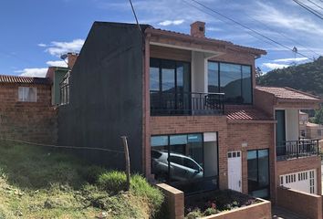 Casa en  La Calera, Cundinamarca